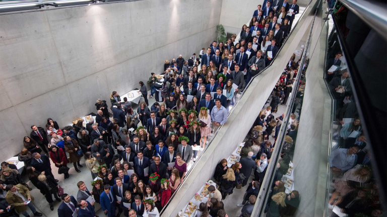 196 new graduates in Economics at USI